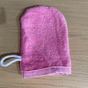 WASH MITTS Pack of 2 Luxury 100% Cotton Towelling NOT Microfibre Pink