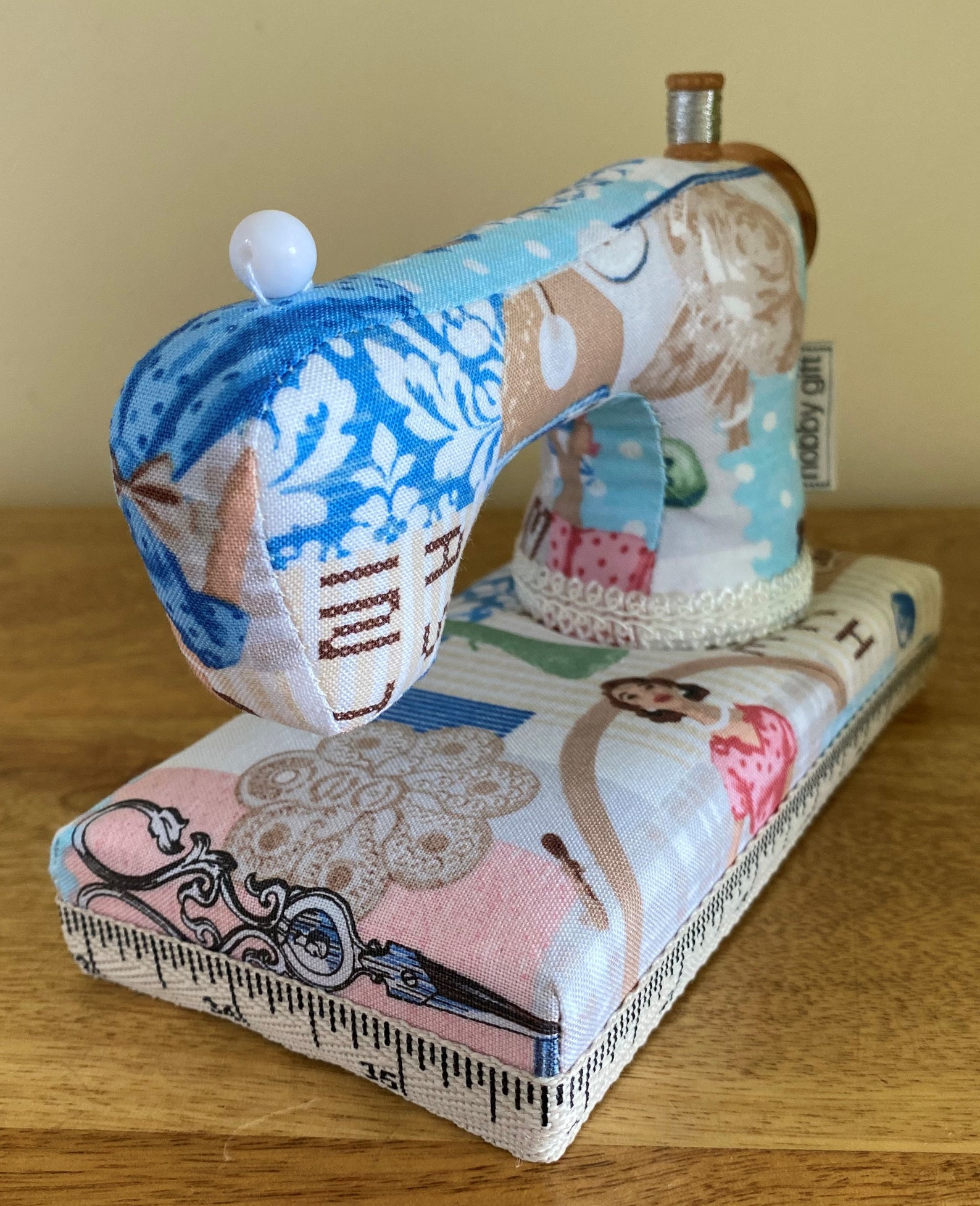 SEWING MACHINE Pin Cushion Boxed Fantastic Design Etsy