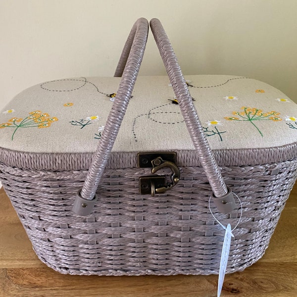 SEWING BASKET Linen Bee Design Large Size Super Quality