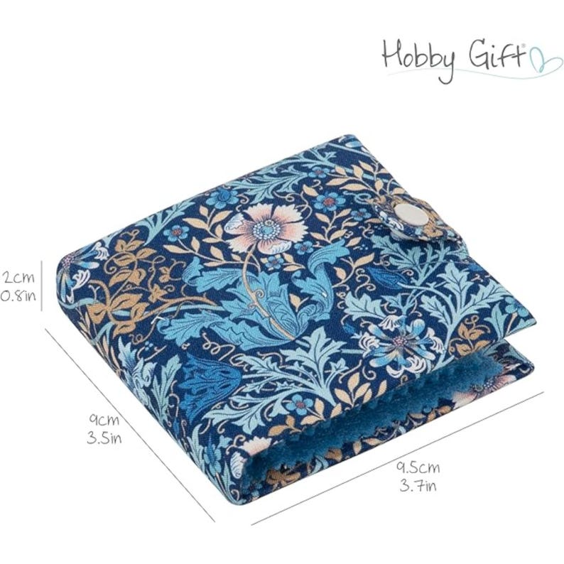 WOODBLOCK FLORAL Needle Case with Scissors, Pins & Needles. Navy Floral Fabric image 6