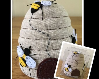 BEE PIN CUSHION Beehive shape Boxed Fantastic Design