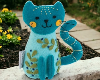 CAT PIN CUSHION Weighted Base Felt Applique & Embroidered Boxed