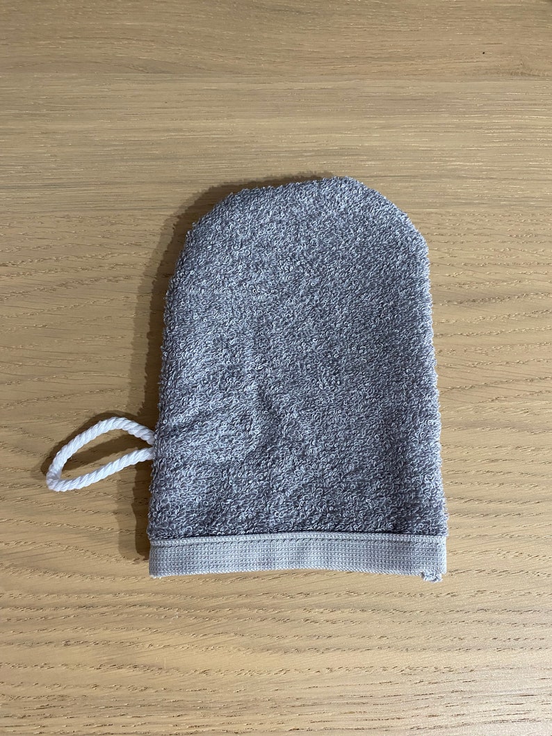 WASH MITTS Pack of 2 Luxury 100% Cotton Towelling NOT Microfibre Silver Grey