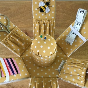 BEE SEWING KIT Victorian Applique Bee Design Hexagon Shape with contents image 5