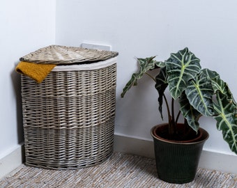 Wicker Corner Laundry Basket With Lid - 2 Sizes