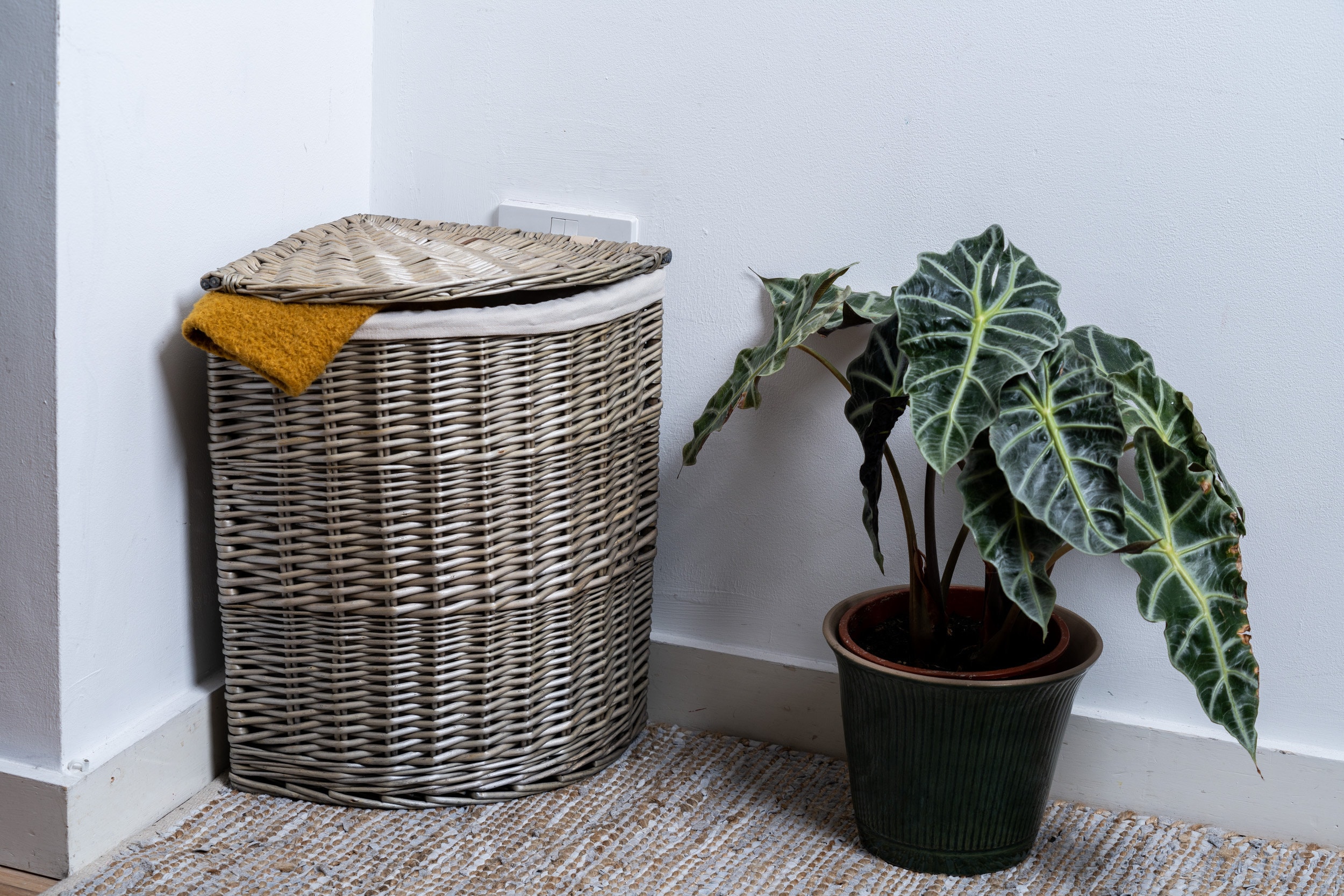 Wicker Corner Laundry Basket With Lid 2 Sizes Etsy
