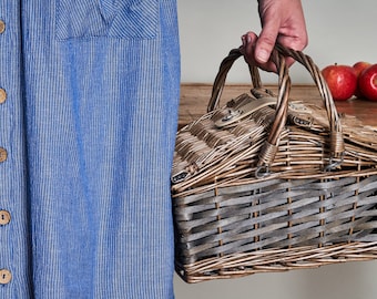 Picnic Basket - Wicker Picnic Hamper With Double Lid