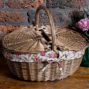 Picnic Basket Lined Wicker Basket With Double Lid Rose Lining
