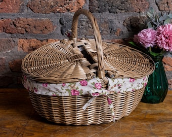 Picnic Basket - Lined Wicker Basket With Double Lid