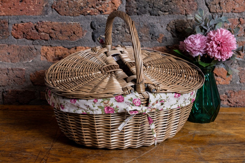 Picnic Basket Lined Wicker Basket With Double Lid Rose Lining