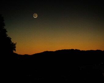 Fotografía lunar "Luna saliendo"