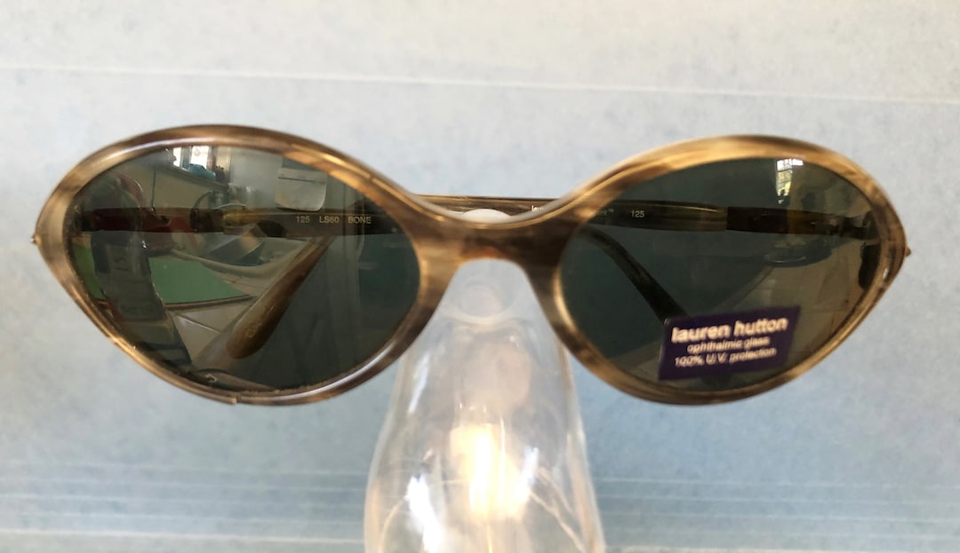 Lauren Hutton LH99 Gold Ant Italy Eyeglasses Eye Glasses Frames lauren hutton Glasses for Women on Sale up to 90% Off: Poshmark main image 3