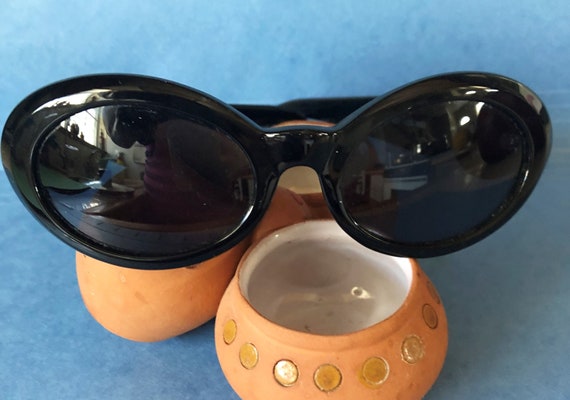 Discontinued GIANNI VERSACE Sunglasses 