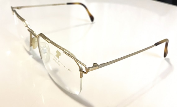 New Large Gold Eccentric Neostyle Eyeglasses ~ Di… - image 1