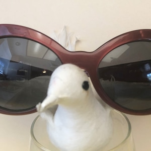 New Discontinued Ladies OLIVER PEOPLES Sunglasses OP512 Burgundy Wrap Frames ~ Made in Japan ~ Discounted Closeout SALE!