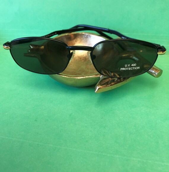 New Bold TIGER Sunglasses Black w/ Gold Accents ~… - image 1