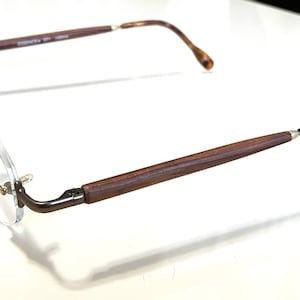 Nouvelles lunettes de vue élégantes sans monture Essence marron acajou avec embouts de branches transparents assortis ~ montures abandonnées ~ VENTE ~ livraison gratuite aux États-Unis !