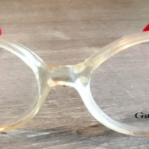 Nya gamla Kenmark Gallery glasögon Rubinröda skalmar Klar rund oval båge