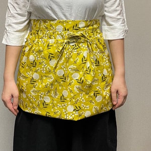 Harvest Apron Gathering Apron, Egg Apron，Cotton Foraging Apron Garden Apron with pockets  Vegetable, Fruit,Christmas gift yellow dandelion