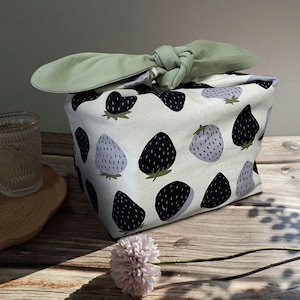 Custom Name Black strawberry Reusable lunch bag bento bag, zero waste , Eco Friendly  lunch box cloth School Gift for  women