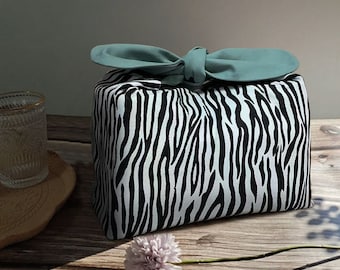 Custom Name Zebra insulated  lunch bag bento bag, zero waste , Eco Friendly  lunch box cloth School Gift for  women