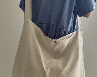 ショルダーバッグ・ポシェット Linen shoulder bag with logo print. Customizable Linen Shoulder Bag - Etsy
