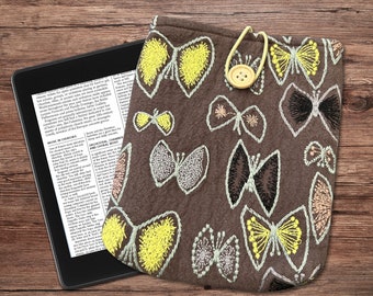 Embroidered butterfly Kindle Sleeve, Padded Book Sleeve, Book Pouch Kindle Paperwhite Case, Kindle Oasis Cover, Cute Book Sleeve