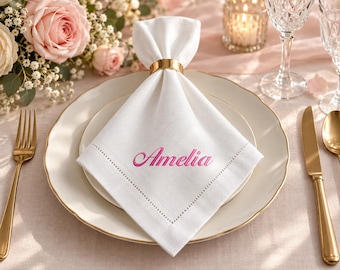 Embroidered Linen Napkins with Names, Wedding Napkin, Lunch Napkins, Hostess Gift for Family, Wedding Place Setting, Party Reception Decor