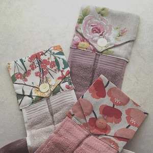 Strofinaccio da forno - canovaccio da cucina - asciugamano da appendere - passante in tessuto decorativo con rose, papaveri o fiori - lunghezza totale circa 56 cm - fatto a mano