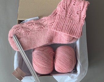 Socks knitting kit including yarn, needles, step by step tutorial & video Kits for Beginners