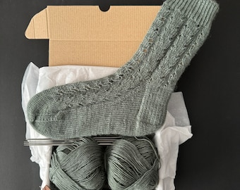 Wormwood Socks Knitting Kit: Beginner DIY with Yarn & Needles