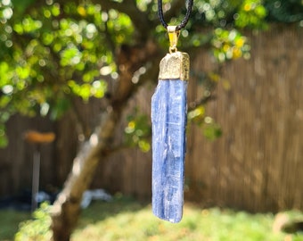 Blue kyanite necklace pendant raw crystal healing protection crystal