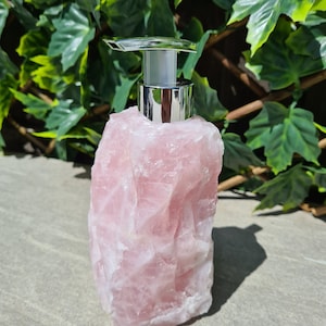 Crystal soap dispenser Quartz Soap dispenser Aventurine Soap dispenser Raw Crystal Stone Rose Quartz ROSE QUARTZ (Pink)