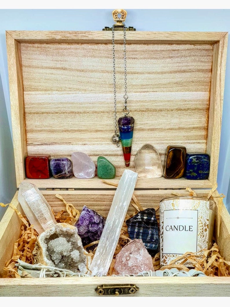 Chakra Crystal Healing Kit with Sage Pendulum Quartz Amethyst Tourmaline Selenite Candle image 1