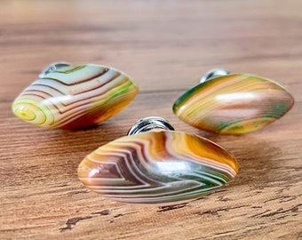 Natural agate stone knobs, Rock cabinet knob, Stone dresser knobs, Knobs and pulls, Modern home decor