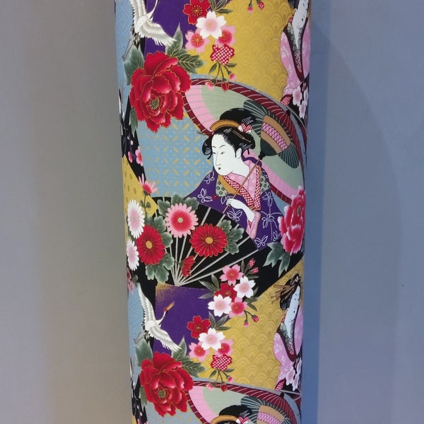 JAPANESE FLOOR LAMP, Oriental, 20cm Diameter, 74 cm tall, flowers, cranes,  geisha, Japan, black,gold, red,