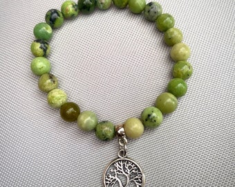 Chrysoprase gemstone bracelet with tree of life charm