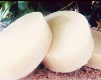 Fine Hair Pomade-Wavy hair-Thin hair-Curly hair-Lightweight-Natural-Flyaways-Plant based- Moisturizing- Hydrating- Dry hair-Vegan-Wax-Style