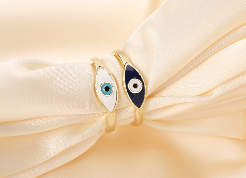 evil eye ring,eye ring,delicate ring Birthday gift Stackable evil eye ring Simple evil eye ring,Valentine/'s Day gift,gift for her