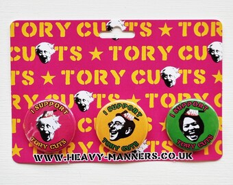Ensemble de badges Tory Cuts