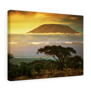 Mount Kilimanjaro Photography Print, Mount Kilimanjaro Home Decor, Tanzania Famous Places, World Landmarks, Gift