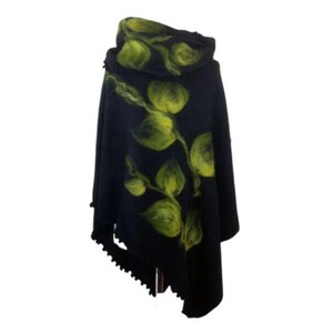 BLACK Elegant Woman PONCHO Cardigan with green leafs - universal and PLUS size