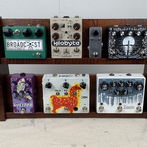 Amish Handcrafted Desktop Pedalboard