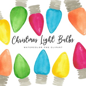 Pode incluir: Clipart de aquarela de nove lâmpadas de Natal em várias cores, incluindo vermelho, verde, azul, amarelo e laranja. As lâmpadas têm todas a forma de uma lágrima e têm uma base prateada. O texto "Christmas Light Bulbs" está escrito em uma fonte cursiva abaixo das lâmpadas.
