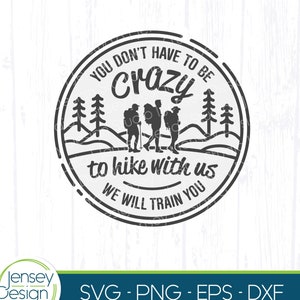 Caminhada engraçada svg, design de camiseta Hikers Group Png, aventura de viagem de acampamento, arquivo de corte de caminhada na montanha ao ar livre, explore mais arte de copo