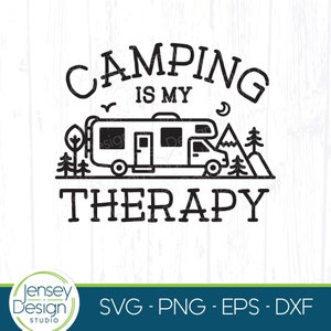 Clase C RV Camper svg, refrán divertido de terapia de campamento, diseño gráfico de caravana de viaje para camiseta de vacaciones, Coachbuilt Camp Group png eps
