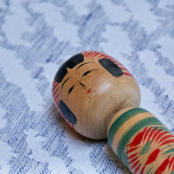 Poupée Kokeshi vintage