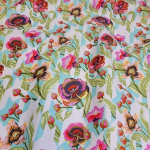 Untamed | Tula Pink | Puppy Love - Moonbeam | Tula Pink | Free Spirit Fabrics