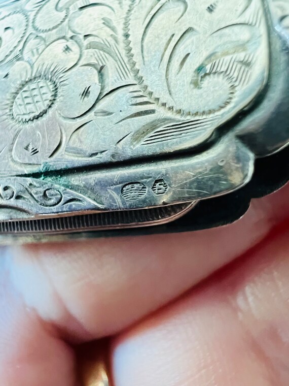 Lorgnette a pair of spectacles with a handle. - image 6