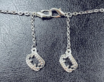 Cadena de gafas de 24"-30", colmillos de vampiro, soporte para gafas, correa, cadena de gafas, cordón, regalo, cordón de gafas, cadena de máscara, gótico, espeluznante, brujo